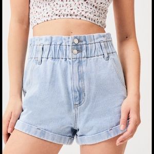 Bullhead denim Co Waisted mom paperbag shorts Sz:L